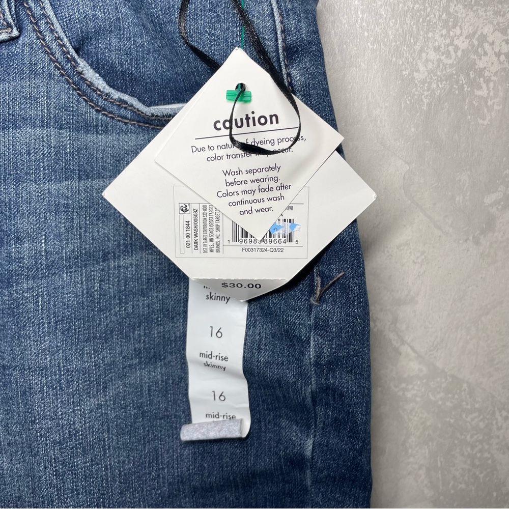 🎉HP🎉 | NWT Ava & Viv midrise skinny fit jeans - Picture 9 of 9